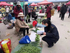 “掉色蔥”檢測結(jié)果，16批樣品中15批檢出農(nóng)藥殘留